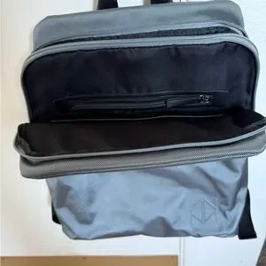 Naturalizer | Bags | Naturalizer Gray Minimalist Backpack 